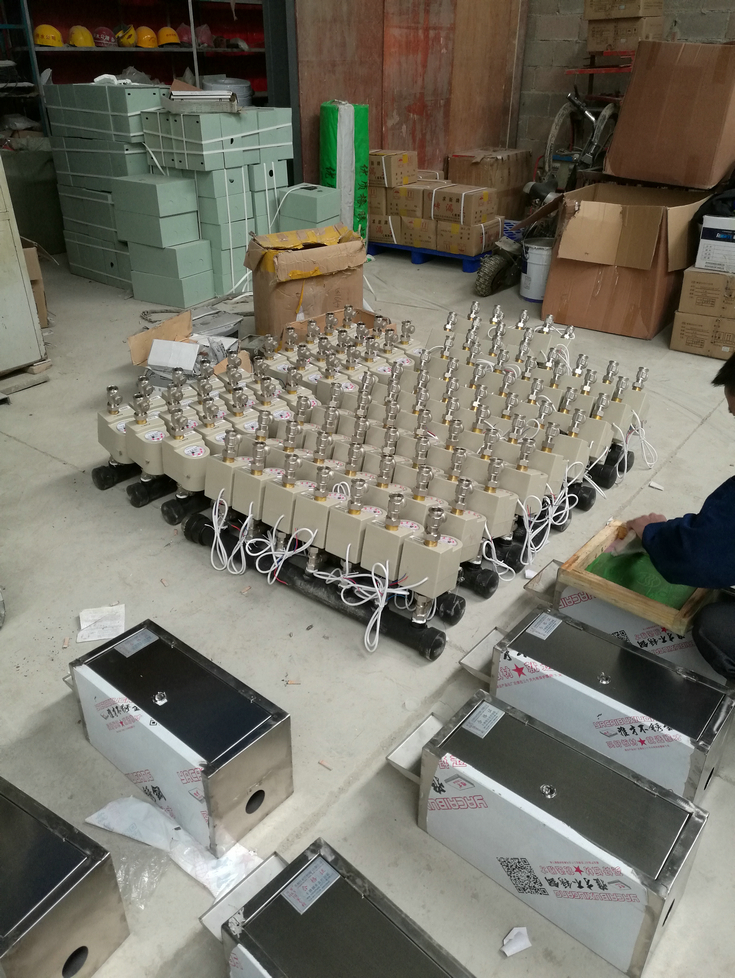 智能水表及水表箱組裝 智能水表及水表箱組裝